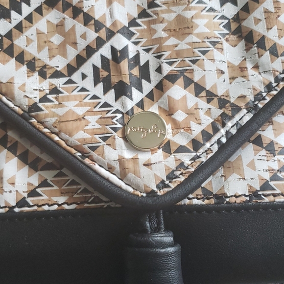 Pretty Ships clutch - Picture 4 of 8